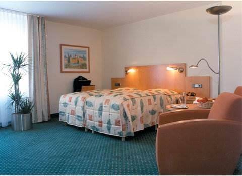 Best Western Plus Steubenhof Hotel MHG Exterior photo